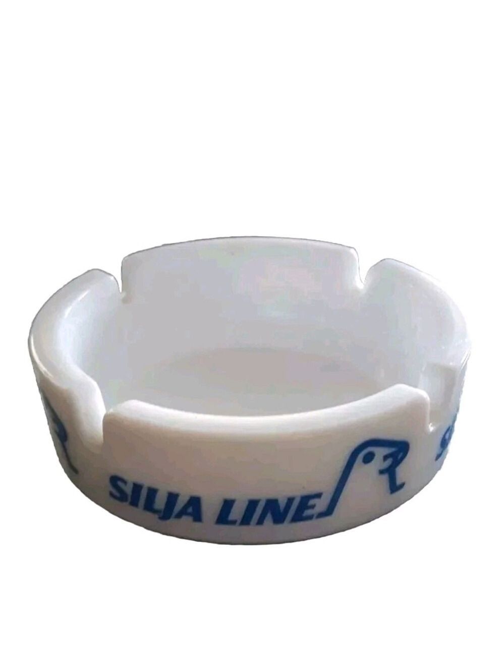 VTG SILJA LINE white ASHTRAY FINLAND - SWEDEN CRUISE FERRY milk glass trinket